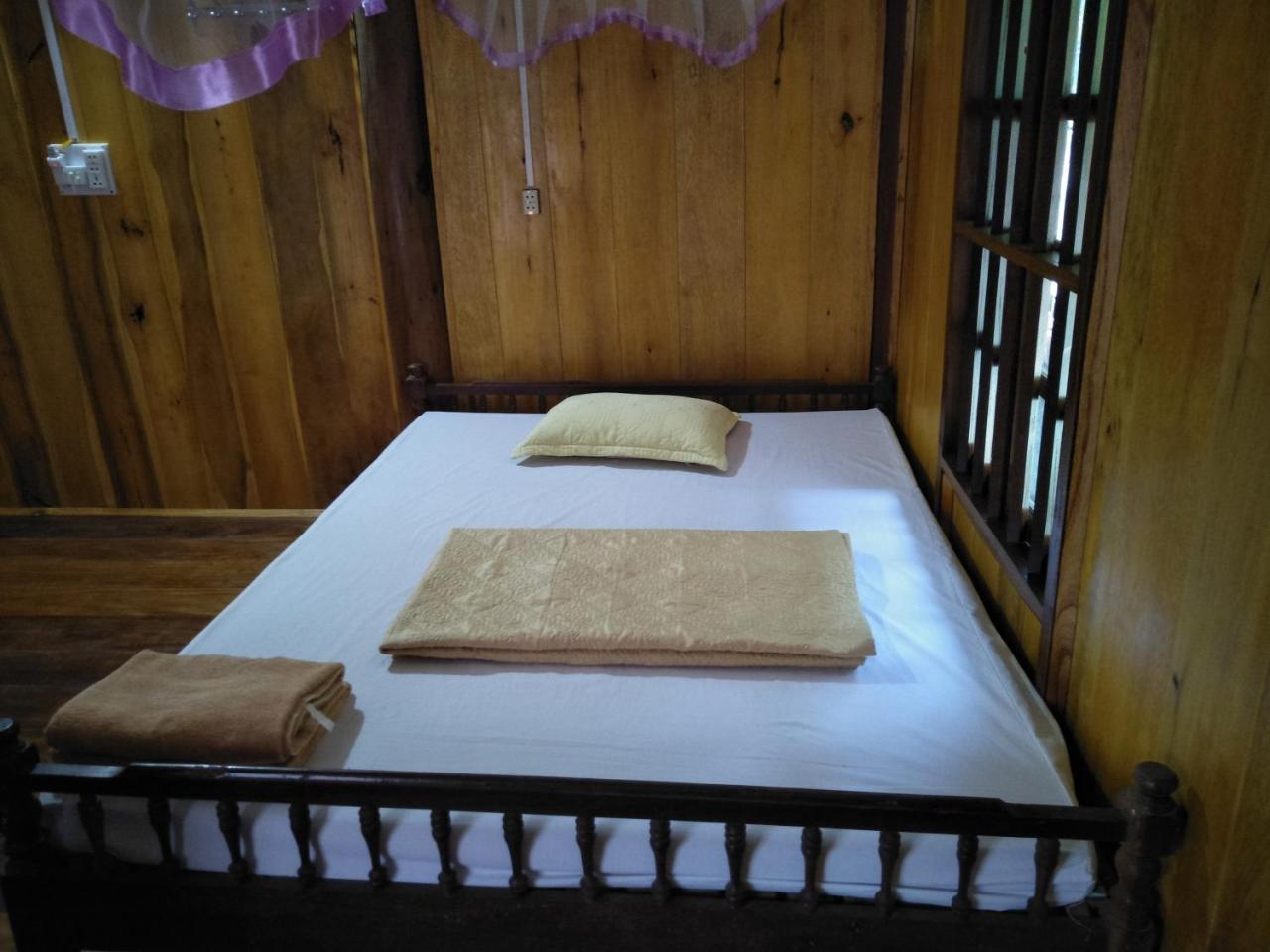 Ba Be Lake-Huyen Hao Homestay Exterior photo