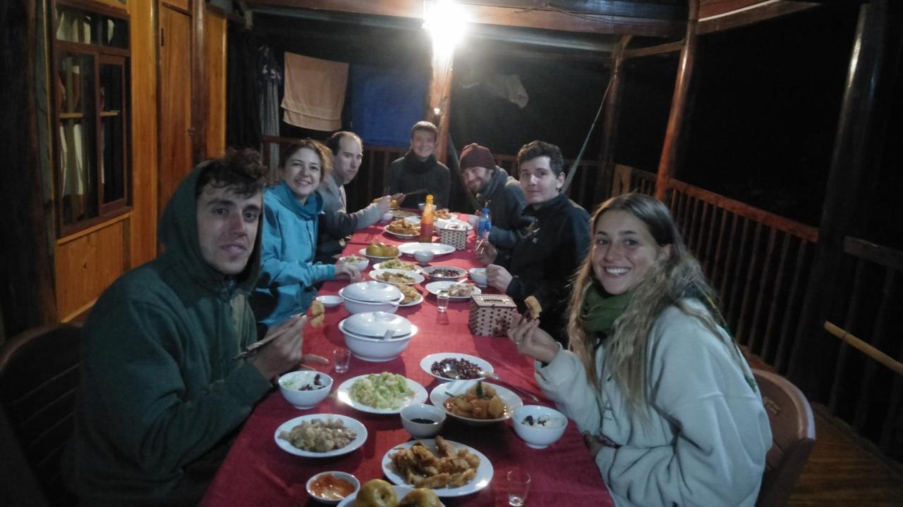 Ba Be Lake-Huyen Hao Homestay Exterior photo